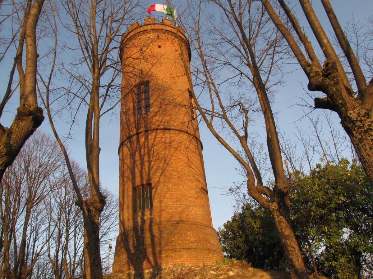 Alla Torre - Nel Cuore Del Borgo Storico 卡斯塔诺兰泽 外观 照片