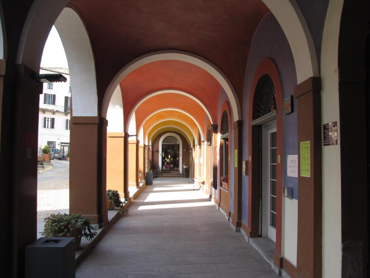 Alla Torre - Nel Cuore Del Borgo Storico 卡斯塔诺兰泽 外观 照片